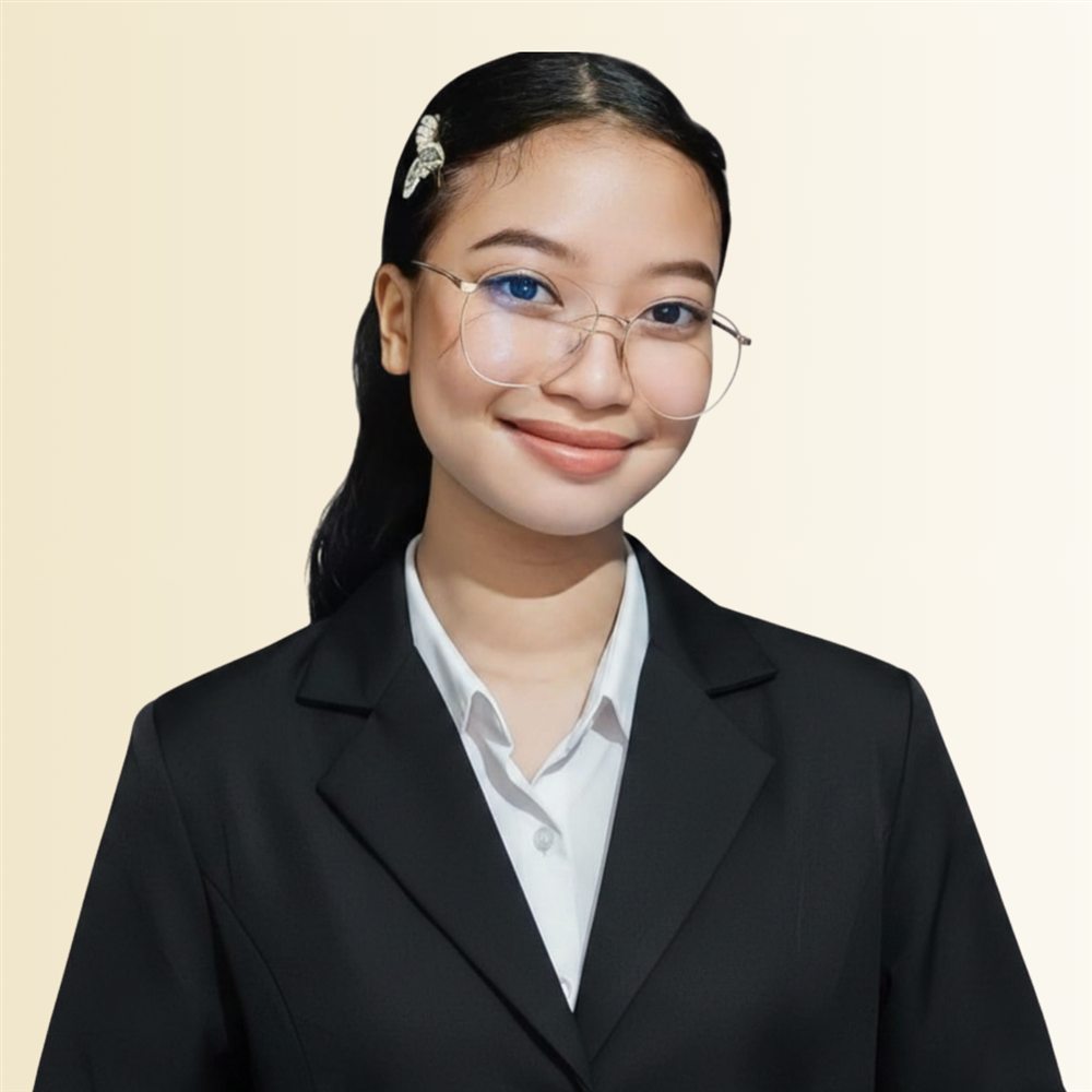 Alessandra (Alex) Amarles, Administrative Assistant